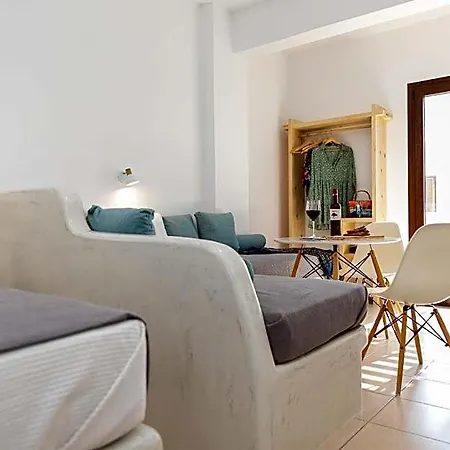 Hotel Depis Place & Naxos City