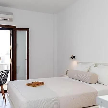 Depis Place & Hotel Naxos City