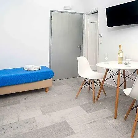 Depis Place & Naxos City