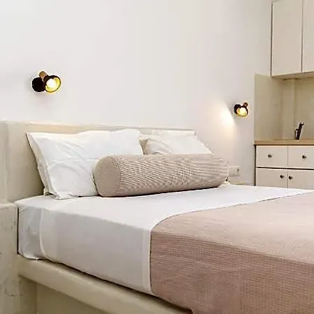 Hotel Depis Place & Naxos City